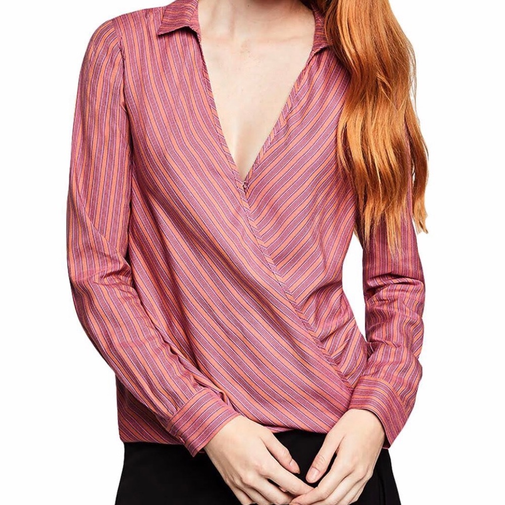BCBG generation blouse 😍